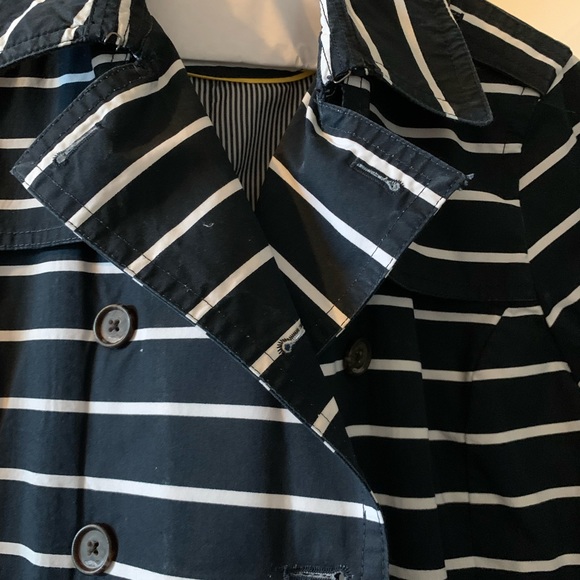 Striped Jacket - Picture 3 of 4